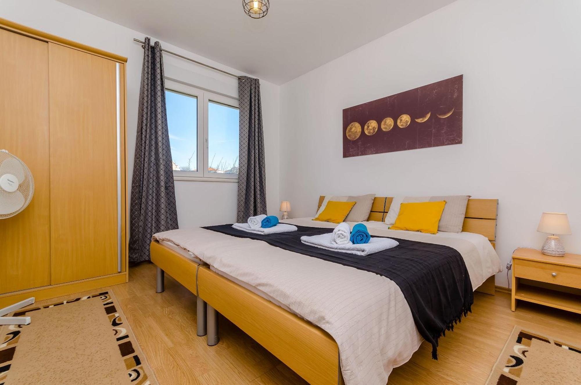 Apartment Mario Trogir Exterior foto